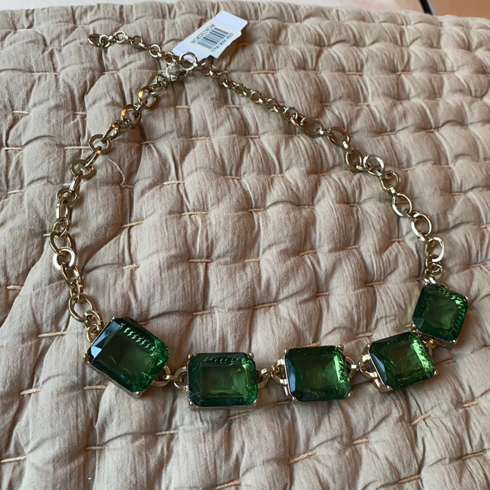 Jeweled necklace